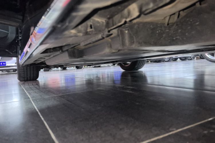 丰田 凯美瑞 2018款 2.0G 豪华版局部细节9002