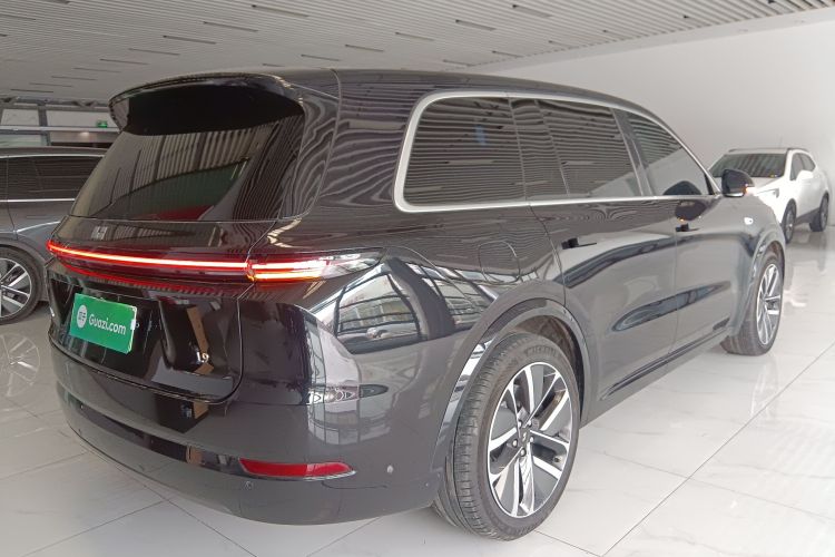 理想汽车 理想L9 2022款 Max车身外观7