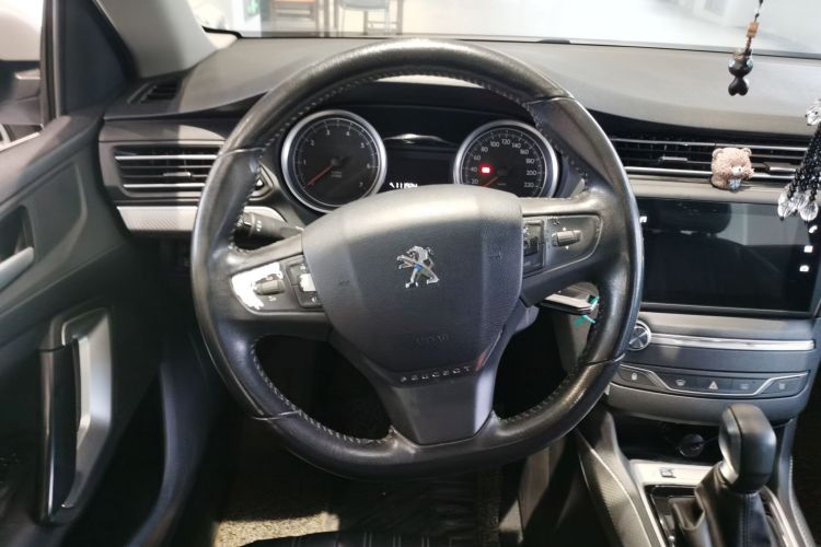 标致408 2019款 360THP 自动豪华版 国VI中控内饰13