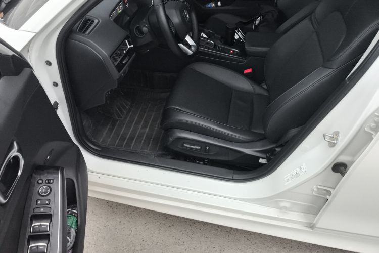 本田 型格 2023款 240TURBO CVT智享版中控内饰20