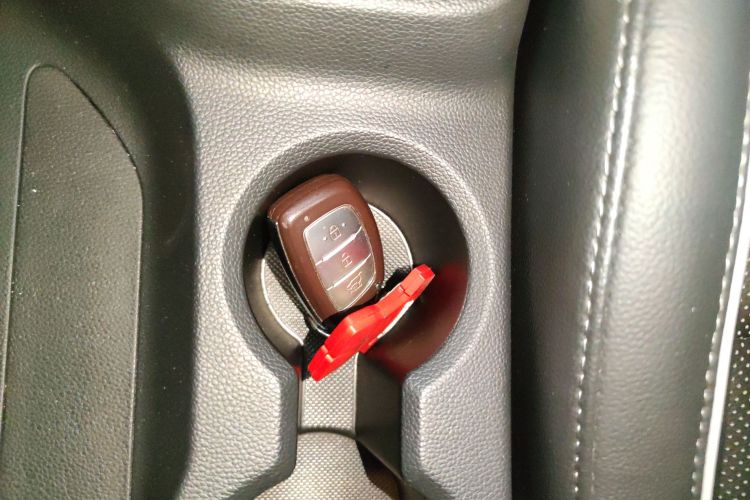 北京现代ix25 2015款 1.6L 自动两驱智能型GLS中控内饰11