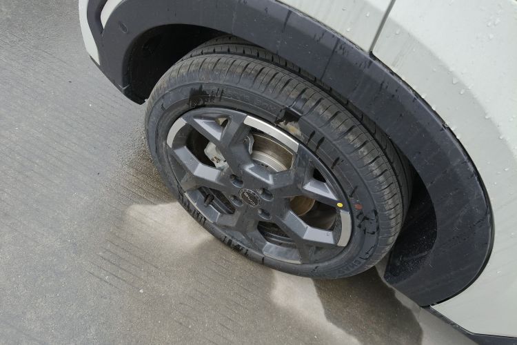 比亚迪 海鸥 2025款 智驾版 305km 自由版车身外观6008