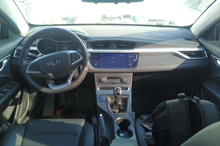吉利汽车 帝豪 2020款 1.5L 手动豪华型中控内饰12