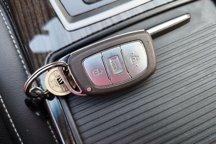 现代 名图 2016款 1.6T 自动智能型GLS中控内饰11