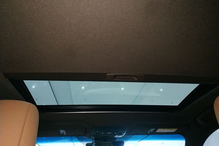 雷克萨斯ES 2020款 200 豪华版中控内饰22