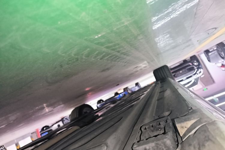 奔驰C级 2021款 C 200 L 时尚型运动版局部细节9001