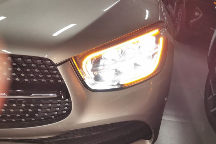 奔驰GLC轿跑 2020款 GLC 260 4MATIC 轿跑SUV局部细节36