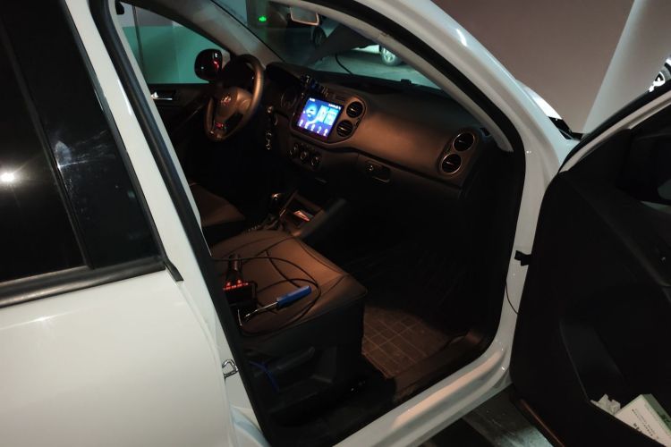 大众 途观 2013款 1.8TSI 自动两驱风尚版局部细节9005