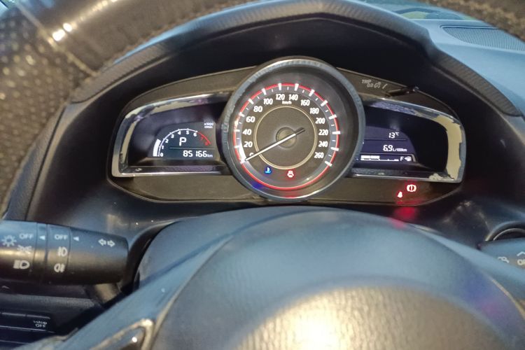 马自达3 昂克赛拉 2016款 三厢 1.5L 自动舒适型中控内饰14