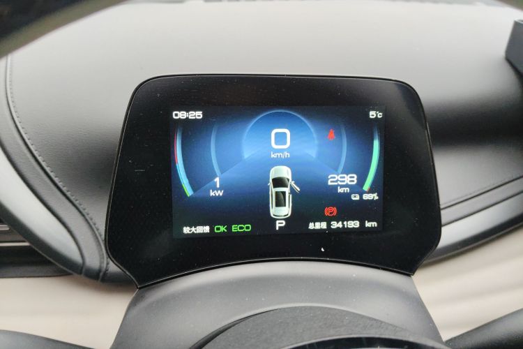 比亚迪 元PLUS 2023款 冠军版 430KM 领先型局部细节14