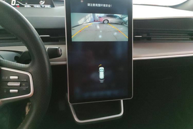 哪吒汽车 哪吒V 2022款 Pro 长续航智享版中控内饰16