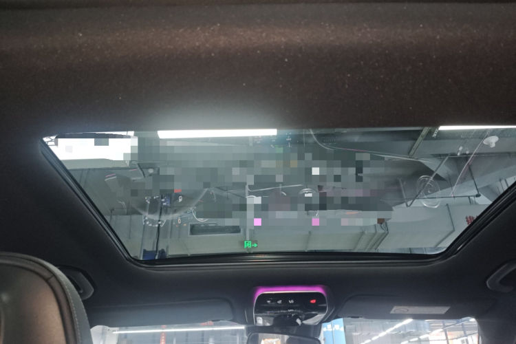 奔驰C级 2022款 改款 C 260 L 运动版局部细节22