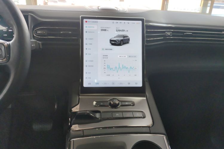 蔚来ES6 2020款 430KM 性能版中控内饰16