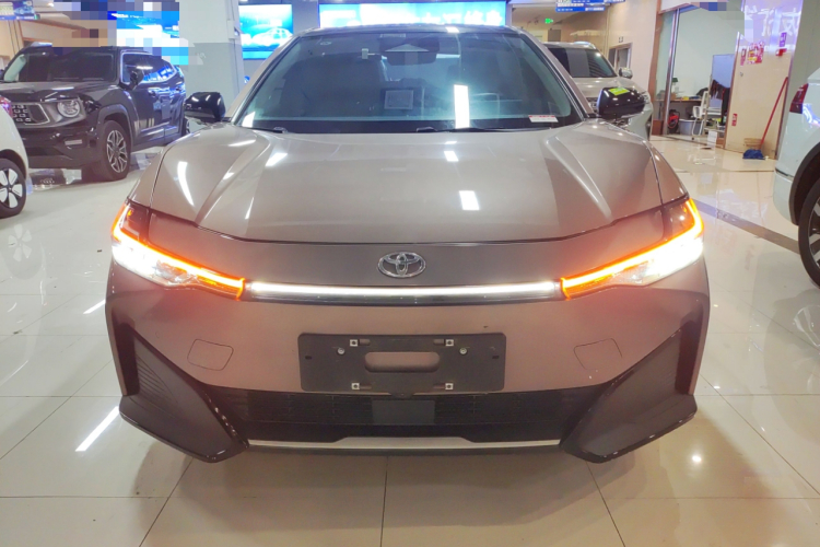 丰田bZ3 2023款 616km 长续航Premium车身外观2