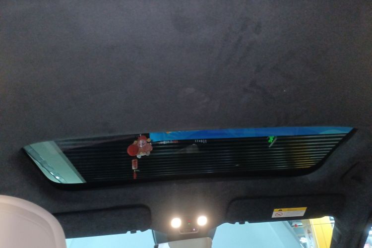 乐道L90 2025款 Pro 六座版中控内饰22