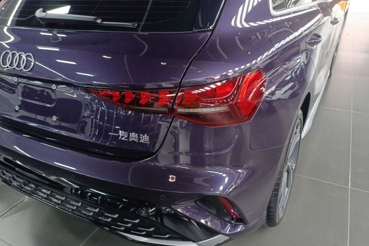 奥迪A3 2025款 Sportback 35TFSI 飞驰尊享型车身外观6006