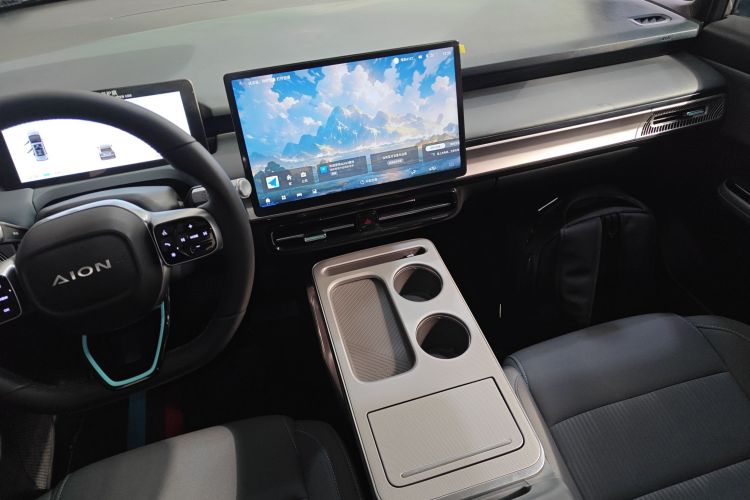 埃安 AION Y 2023款 Plus 610 乐享版中控内饰16