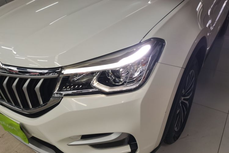 中华V6 2018款 1.5T 自动豪华型车身外观36