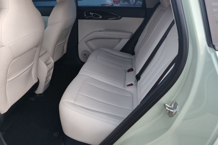 吉利银河 星愿 2025款 410km 自由版中控内饰7004