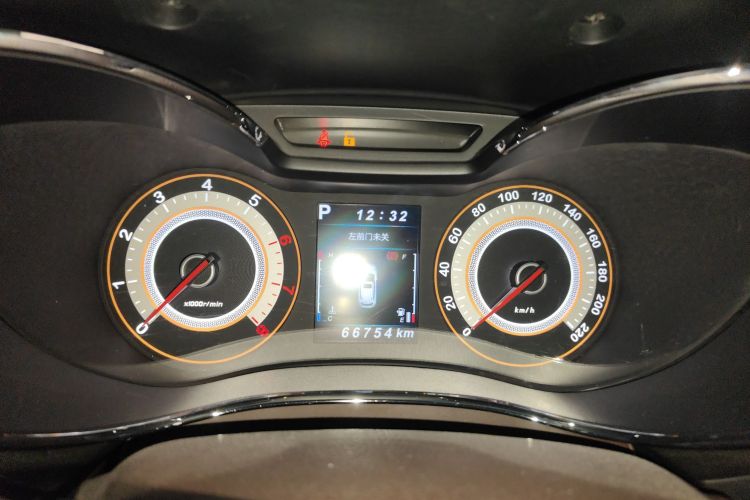 猎豹汽车 猎豹CS9 2018款 1.5T CVT劲朗型中控内饰14