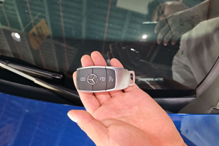 奔驰A级 2021款 A 200 L 运动轿车时尚型中控内饰11