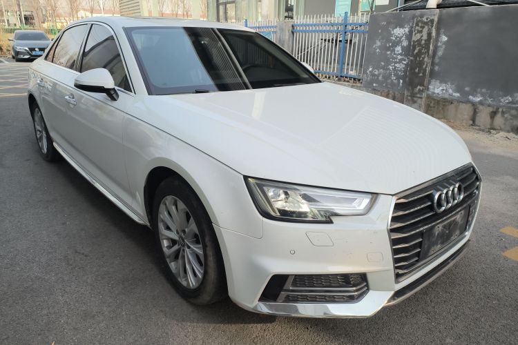 奥迪A4L 2019款 40 TFSI 进取型 国VI车身外观3