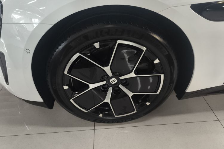 小米汽车 小米SU7 2024款 后驱长续航智驾版车身外观6007