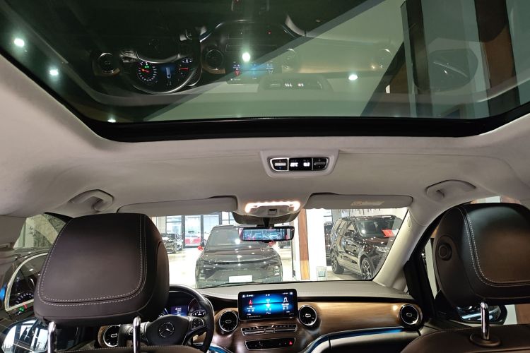 奔驰V级 2022款 V 260 L 长轴距豪华版局部细节22