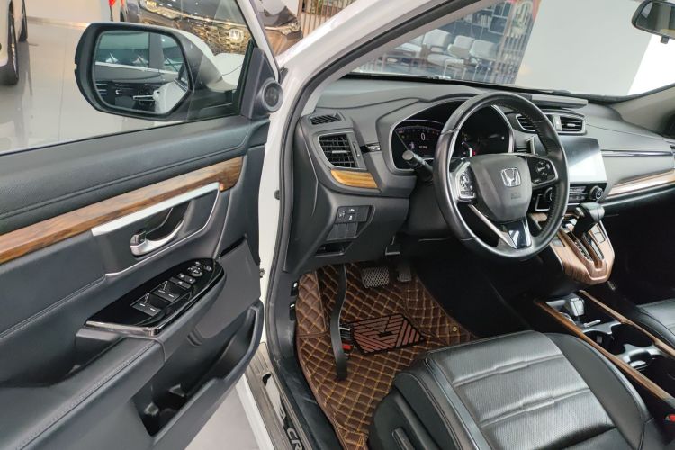 本田CR-V 2019款 240TURBO CVT两驱风尚版 国V中控内饰20