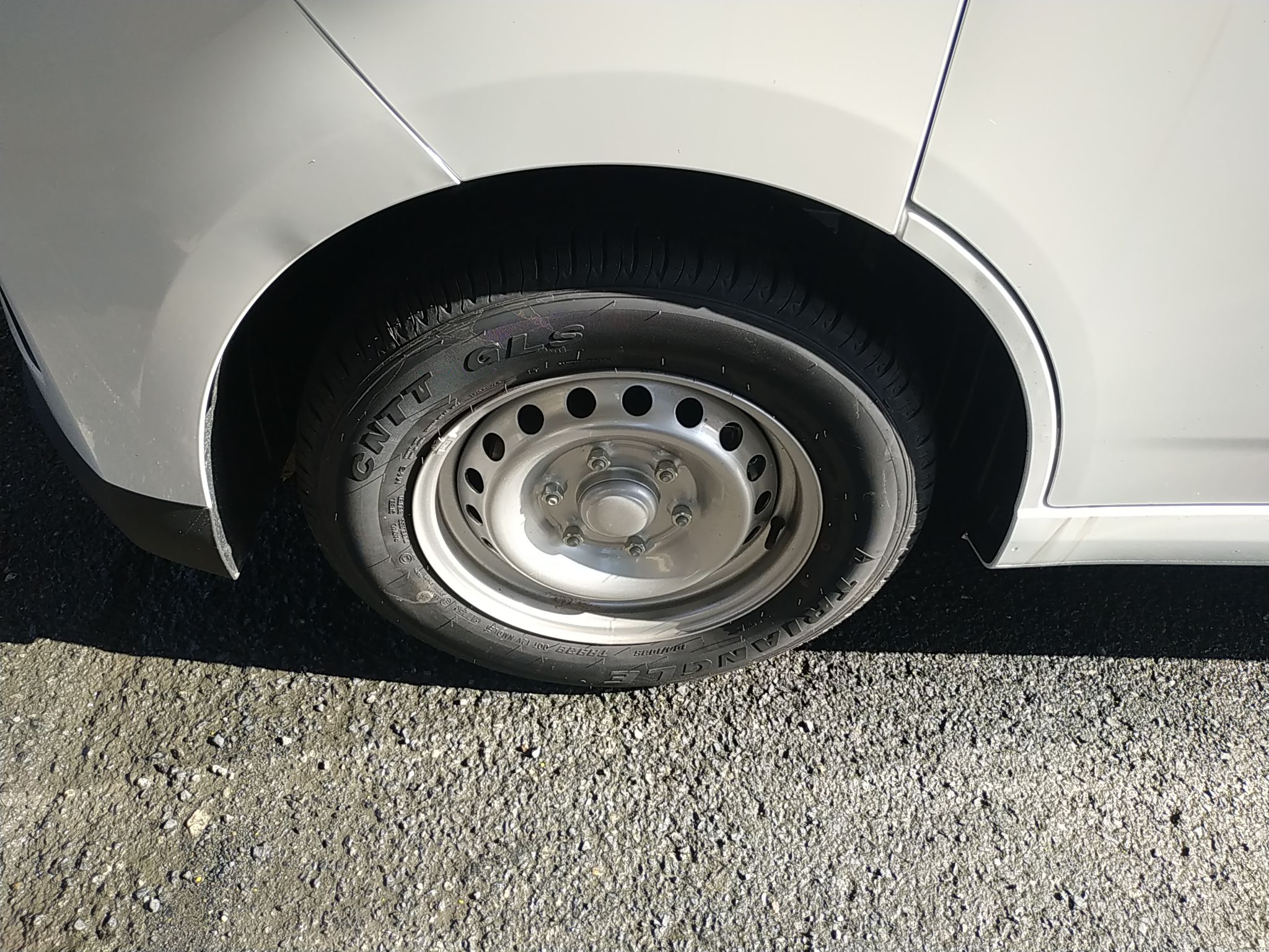 五菱汽车 五菱扬光 2024款 300KM 舒适型客车版 75kW