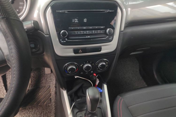 铃木 维特拉 2016款 1.4T 自动两驱精英型中控内饰16