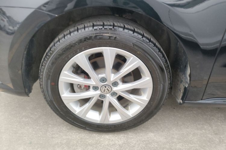 大众 朗逸 2015款 1.6L 手动舒适版车身外观6007