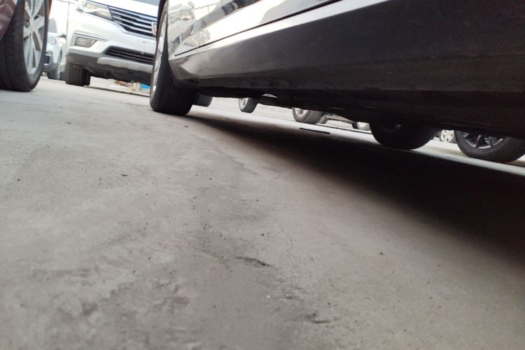 日产 天籁 2019款 2.0L XL 舒适版局部细节9001