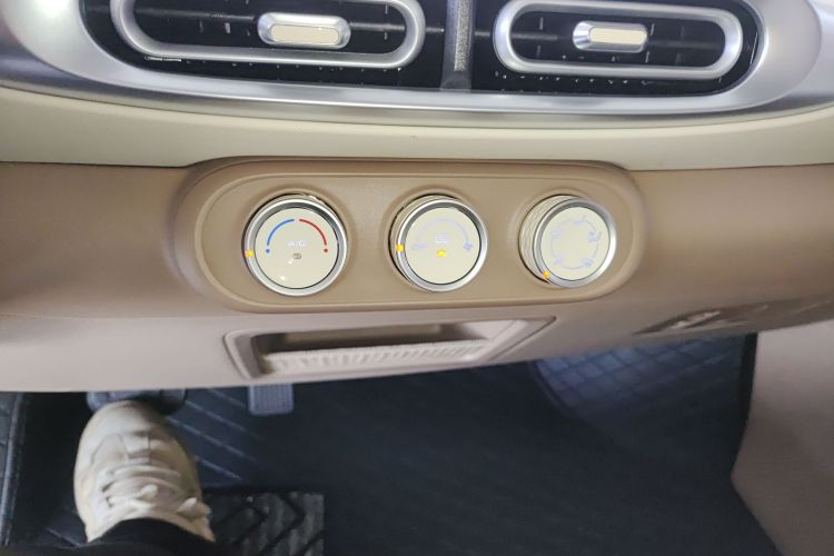 五菱汽车 宏光MINIEV 2025款 四门版 进阶款局部细节16