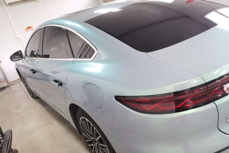 比亚迪 汉 2023款 DM-i 冠军版 121KM 尊荣型车身外观4