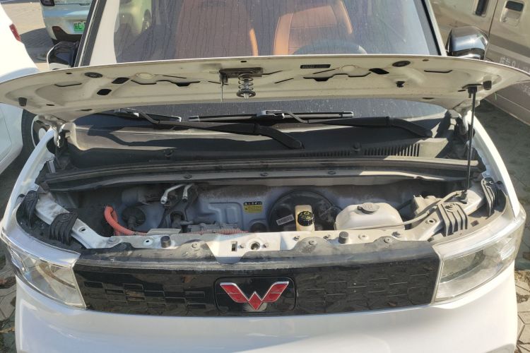 五菱汽车 宏光MINIEV 2020款 悦享款 三元锂机舱底盘24