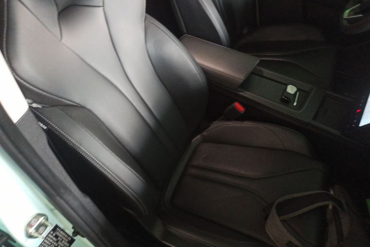 小鹏G3 2022款 G3i 460N+局部细节41