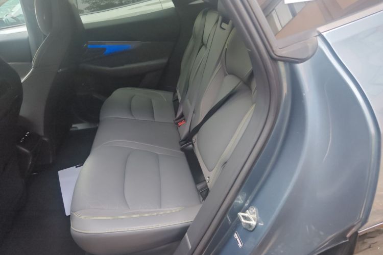 领克08 EM-P 2025款 245km 超长续航Halo中控内饰21