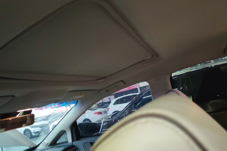 别克GL8 2020款 陆上公务舱 652T 尊贵型局部细节22