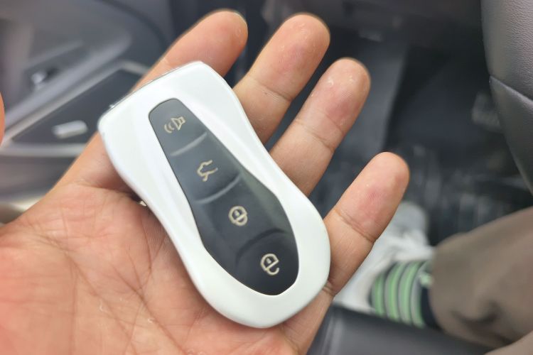 吉利汽车 星越 2020款 高能版 350T 耀星者中控内饰11