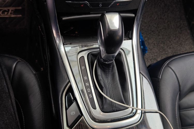 福特 锐界 2016款 EcoBoost 245 两驱豪锐型 7座中控内饰18