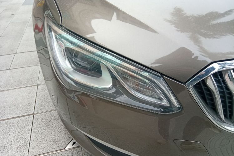 别克 英朗 2017款 15N 自动精英型车身外观8