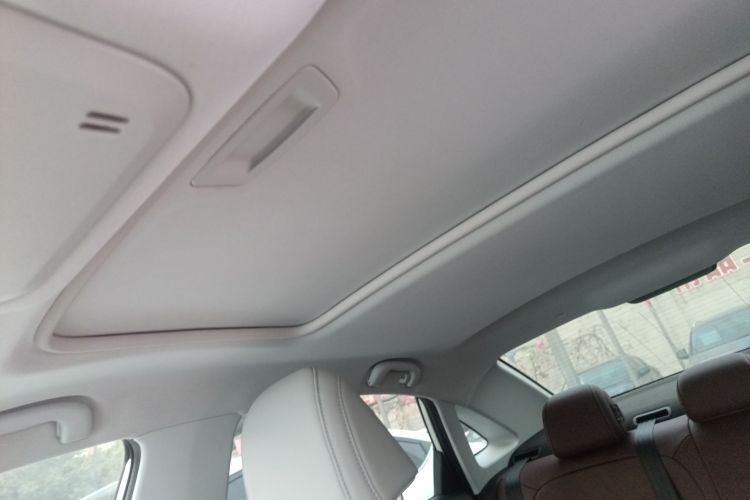 雪佛兰 科鲁泽 2023款 1.5L 双离合悦享版中控内饰22