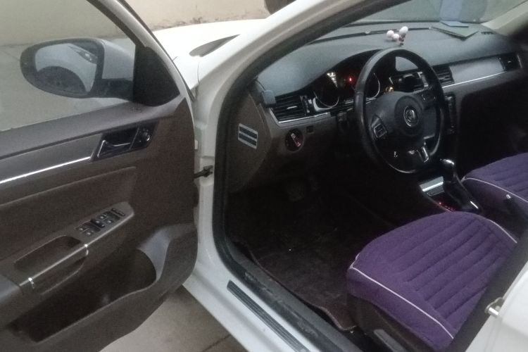 大众 宝来 2015款 质惠版 1.6L 自动舒适型中控内饰20