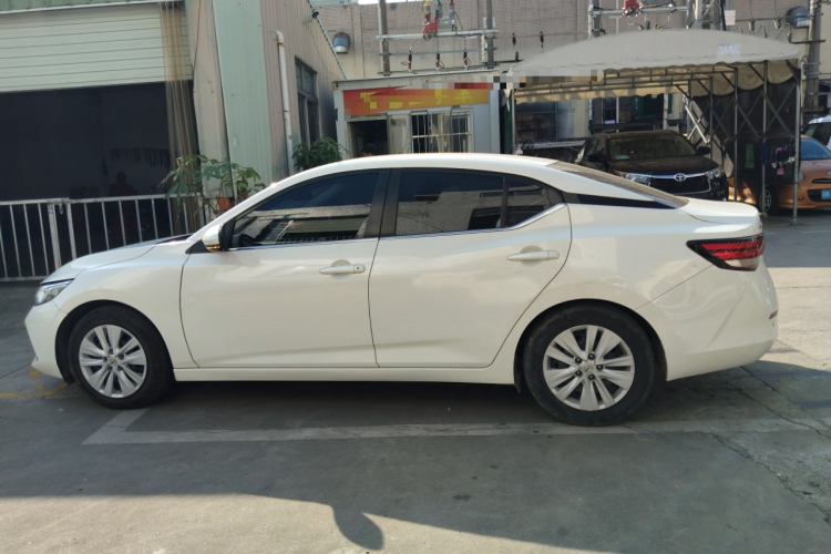 日产 轩逸 2020款 1.6L XE CVT舒享版车身外观6003