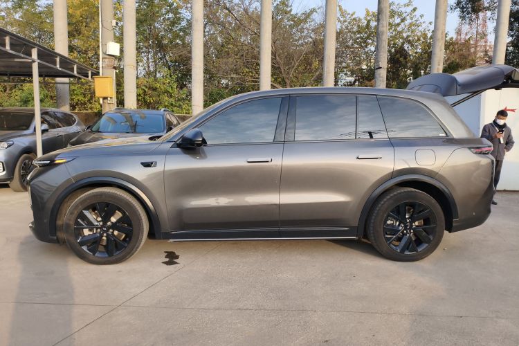 理想汽车 理想L8 2023款 Air车身外观4