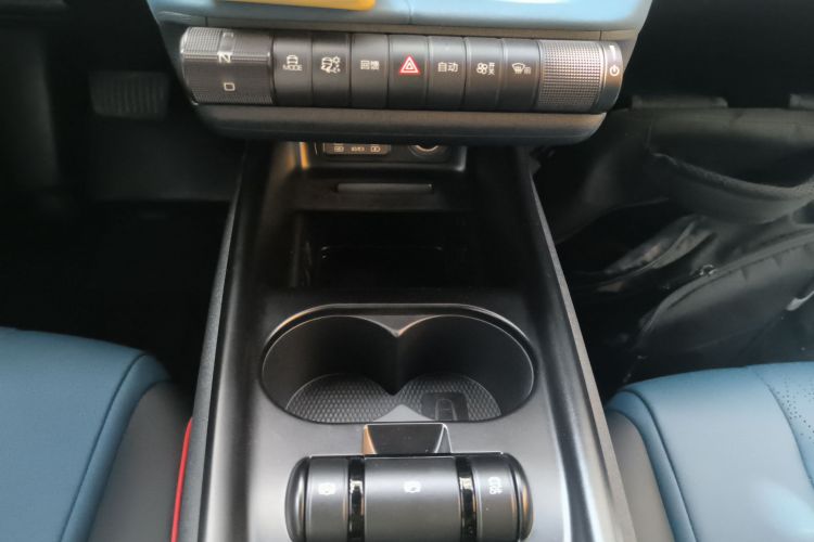 比亚迪 海豚 2021款 405km 时尚版中控内饰18