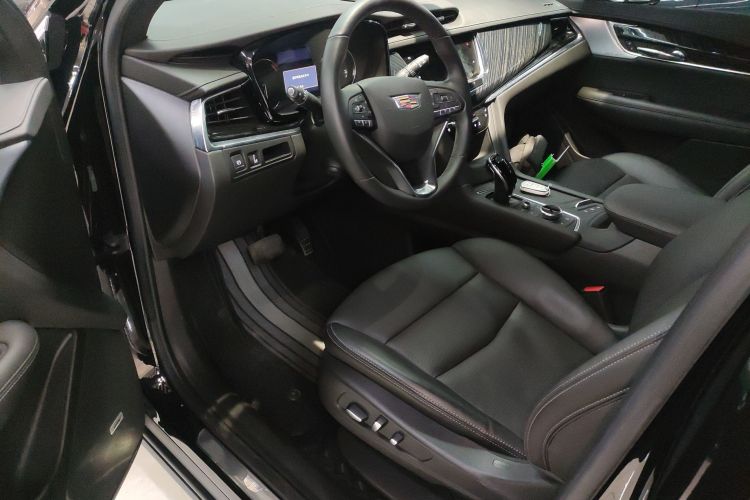 凯迪拉克XT6 2022款 2.0T 六座四驱豪华型中控内饰19
