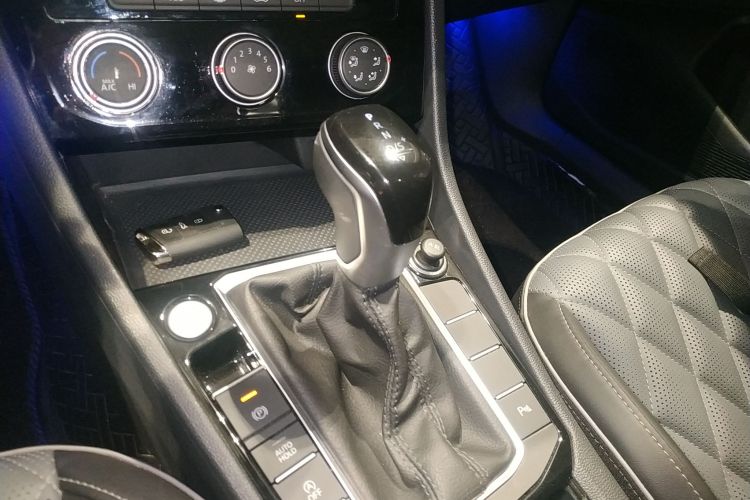 大众 速腾 2024款 300TSI DSG超越版局部细节18