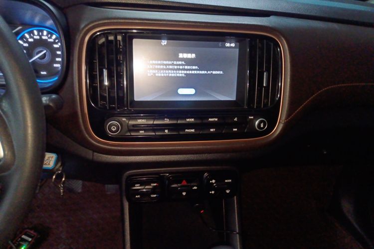 广汽传祺 传祺GS3 2019款 235T 手动精英版局部细节16